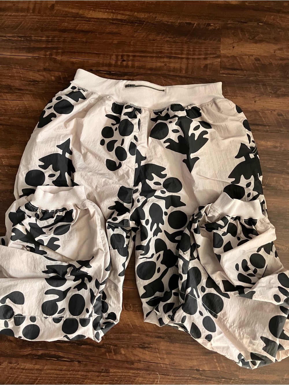 NWOT FP MOVEMENT PARADE PANT XL - Picture 5 of 7